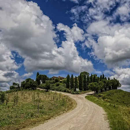 Sleeps 7 Pool Wifi * San Quirico dʼOrcia