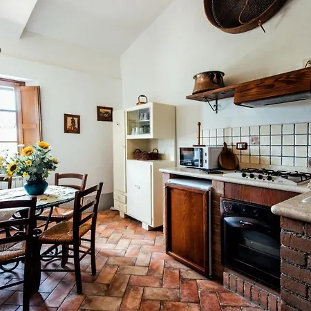 Sleeps 7 Pool Wifi דירה San Quirico dʼOrcia